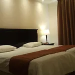 Castelli Hotel 3*