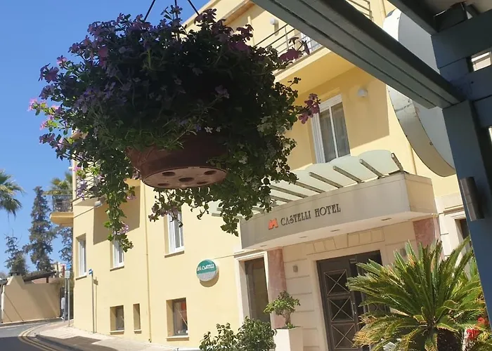 Castelli 酒店 3*