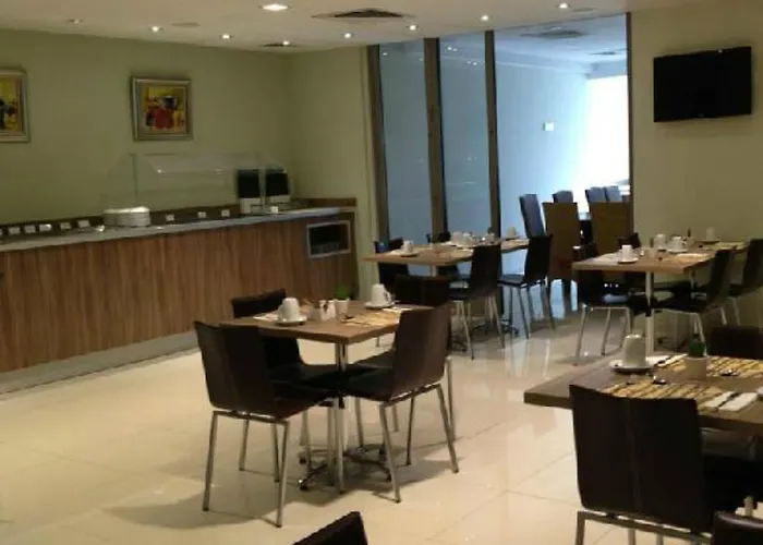 Castelli 3* Нікосія